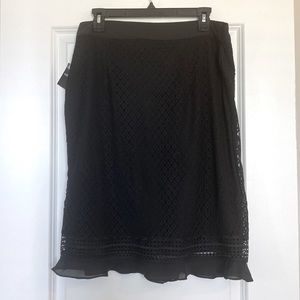 Black Liz Claiborne Lace Paisley Expression Size 14. NWT